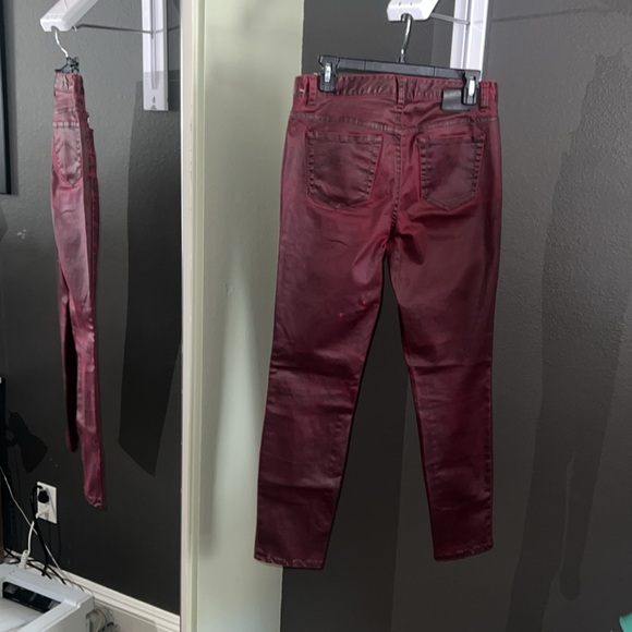 🛑 1 hour sale. Armani Exchange, merlot color jeans/pants, slight distress, sz 6 - Picture 3 of 13